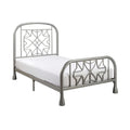 Stalen bedframe met geometrisch ontwerp